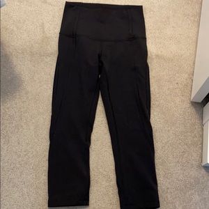 Lululemon capris